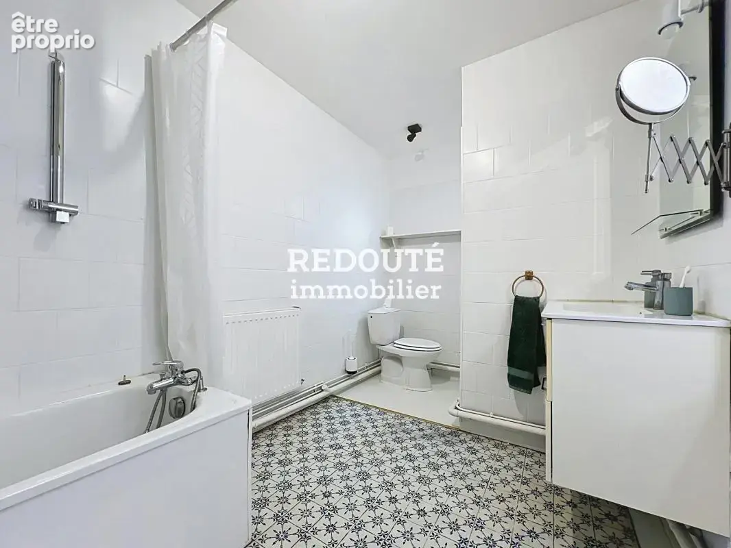 T3 - Vendu meublé - AirBnB - Idéal investissement - photo 6