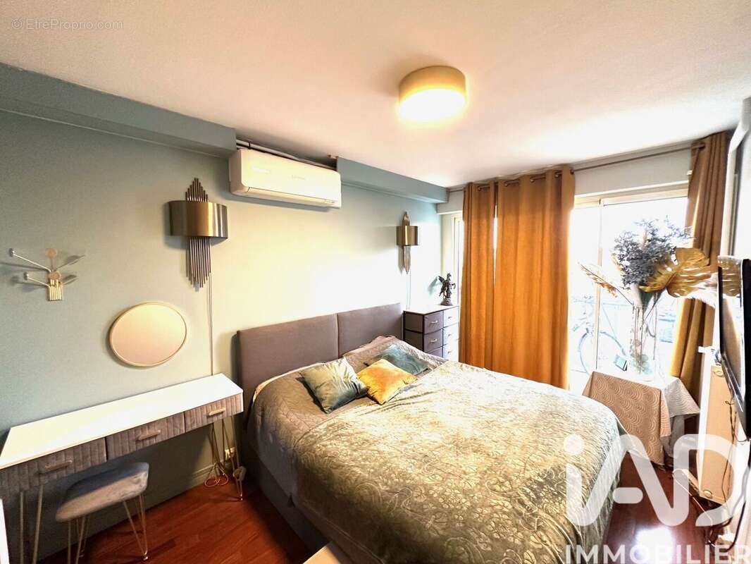 Photo 9 - Appartement à ASNIERES-SUR-SEINE