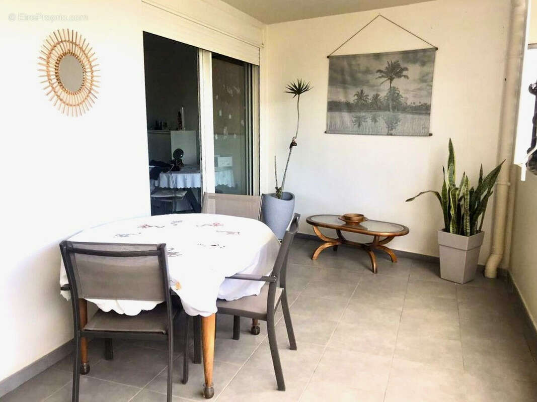 Photo 7 - Appartement à SAINT-DENIS