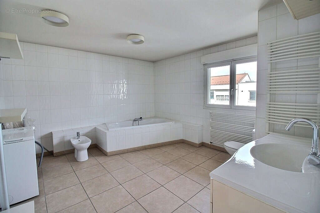 Appartement à ANNEMASSE