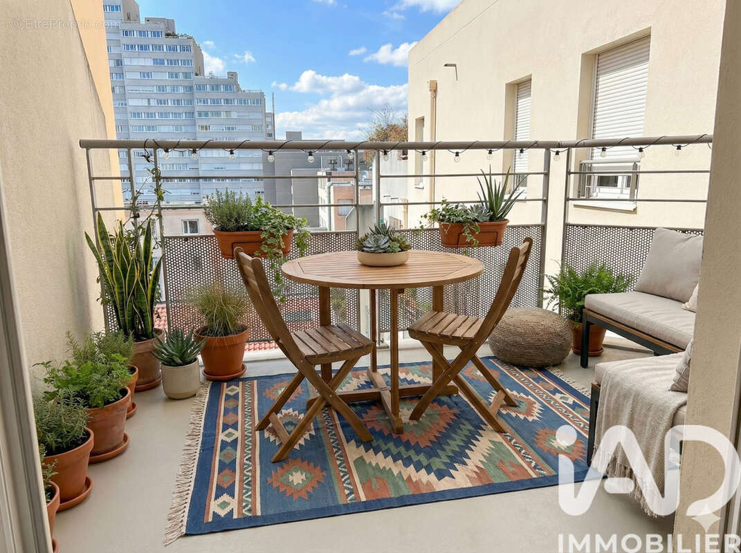 Photo 4 - Appartement à VILLEURBANNE