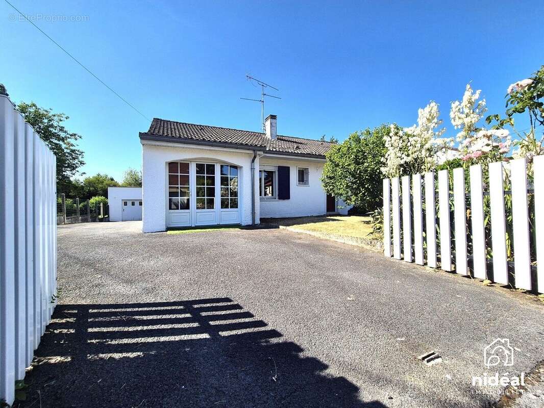 Maison à ROUSIES