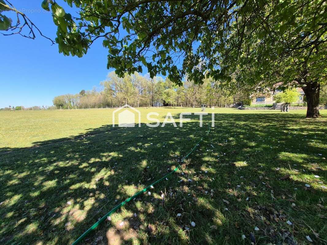 Photo 3 - Maison à DESCARTES