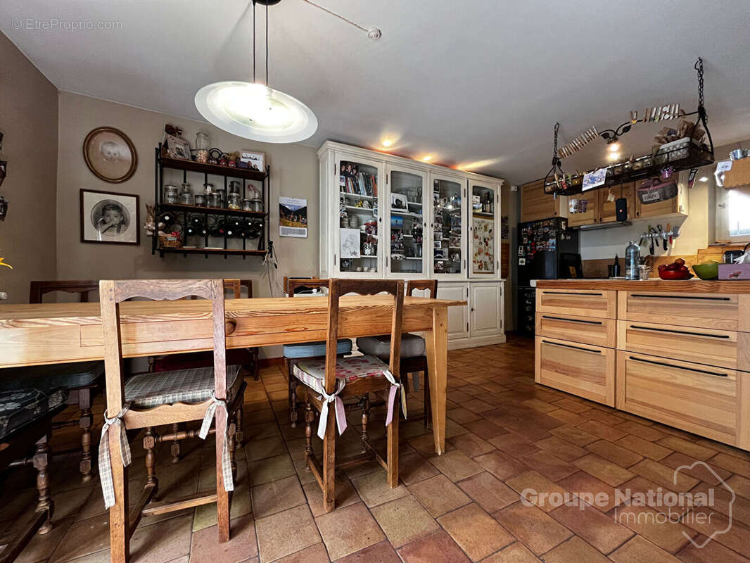 Terrain à GOUDARGUES