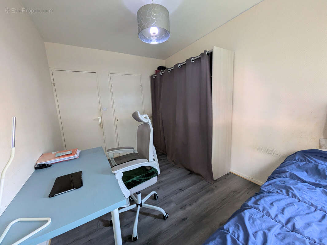 Appartement à CHENOVE