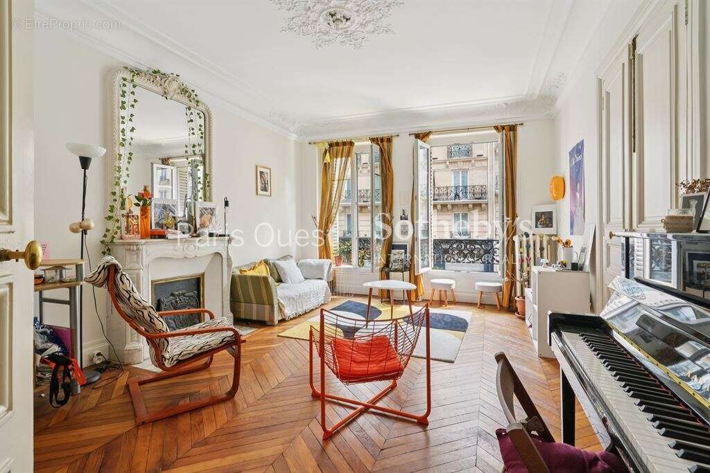 Appartement à PARIS-5E