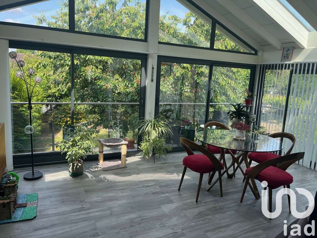 Photo 5 - Maison à VILLIERS-LE-BEL