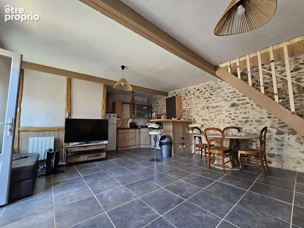 Ensemble immobilier composé de 2 maisons d'habitation - auneau proche - photo 11