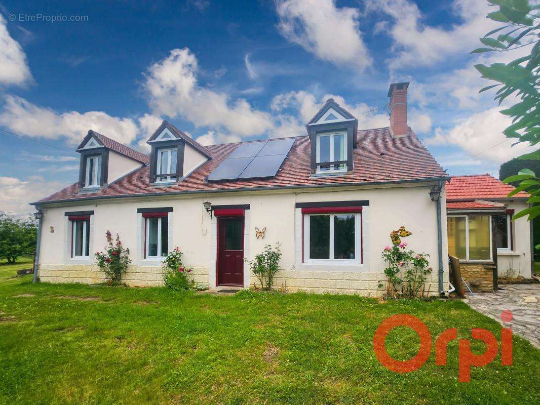 Maison à THAUMIERS