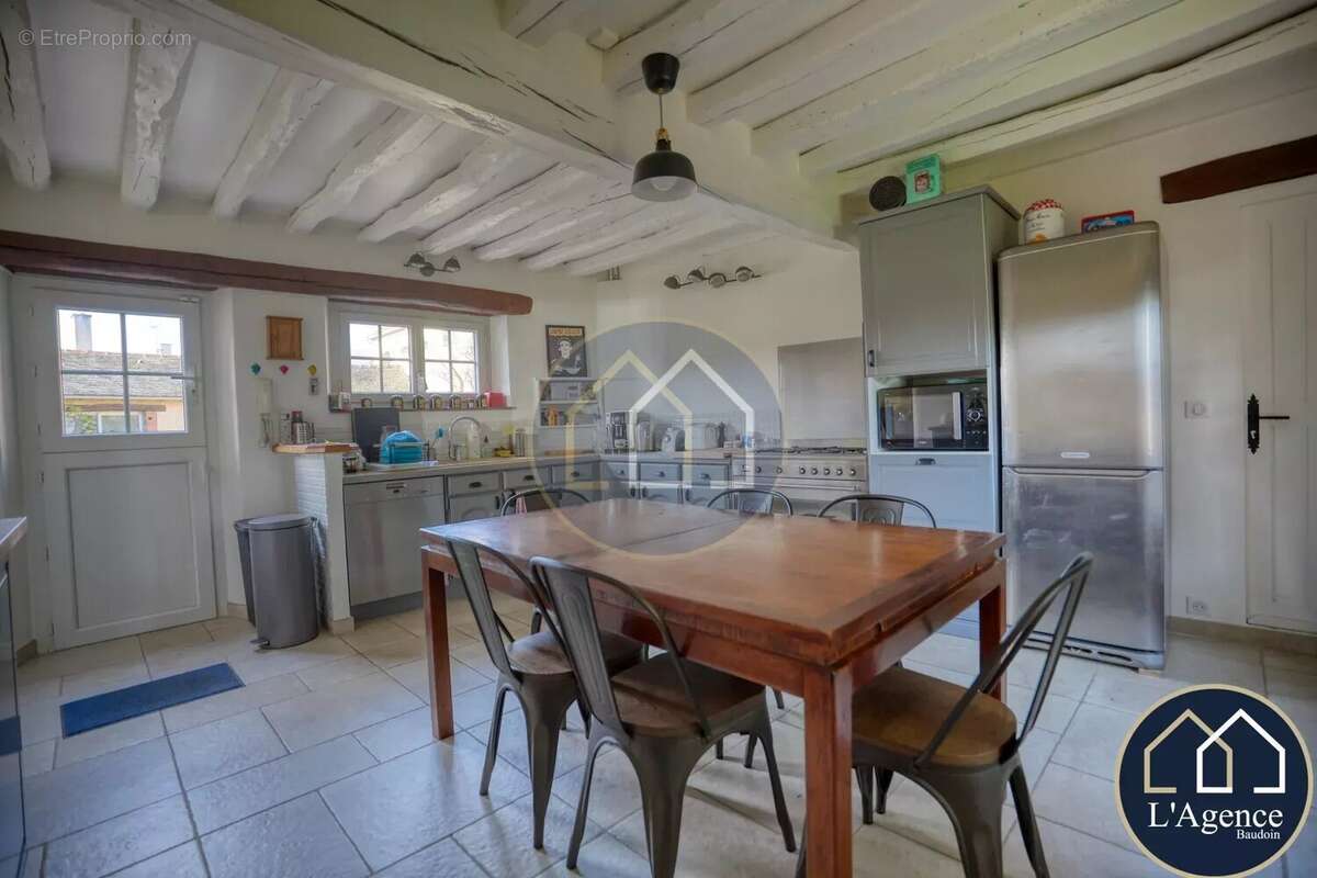 Maison à NOGENT-LE-ROI