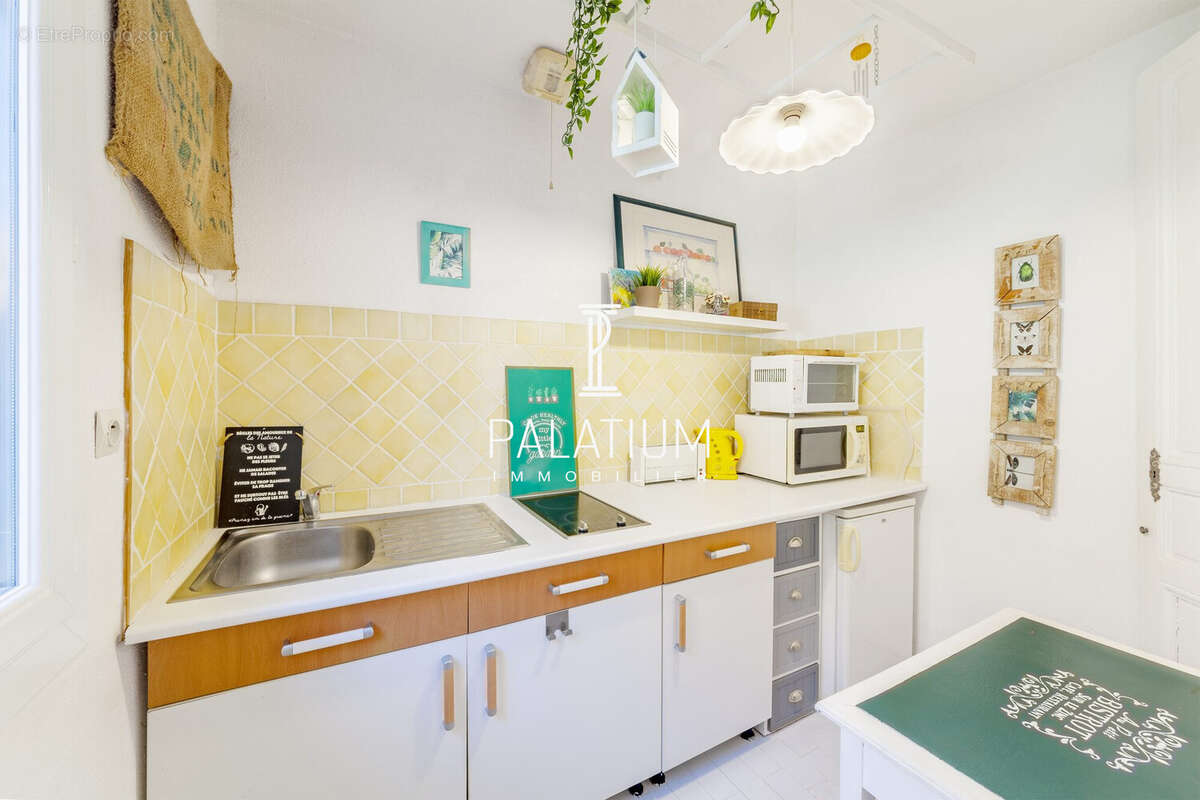 Appartement à GREOUX-LES-BAINS