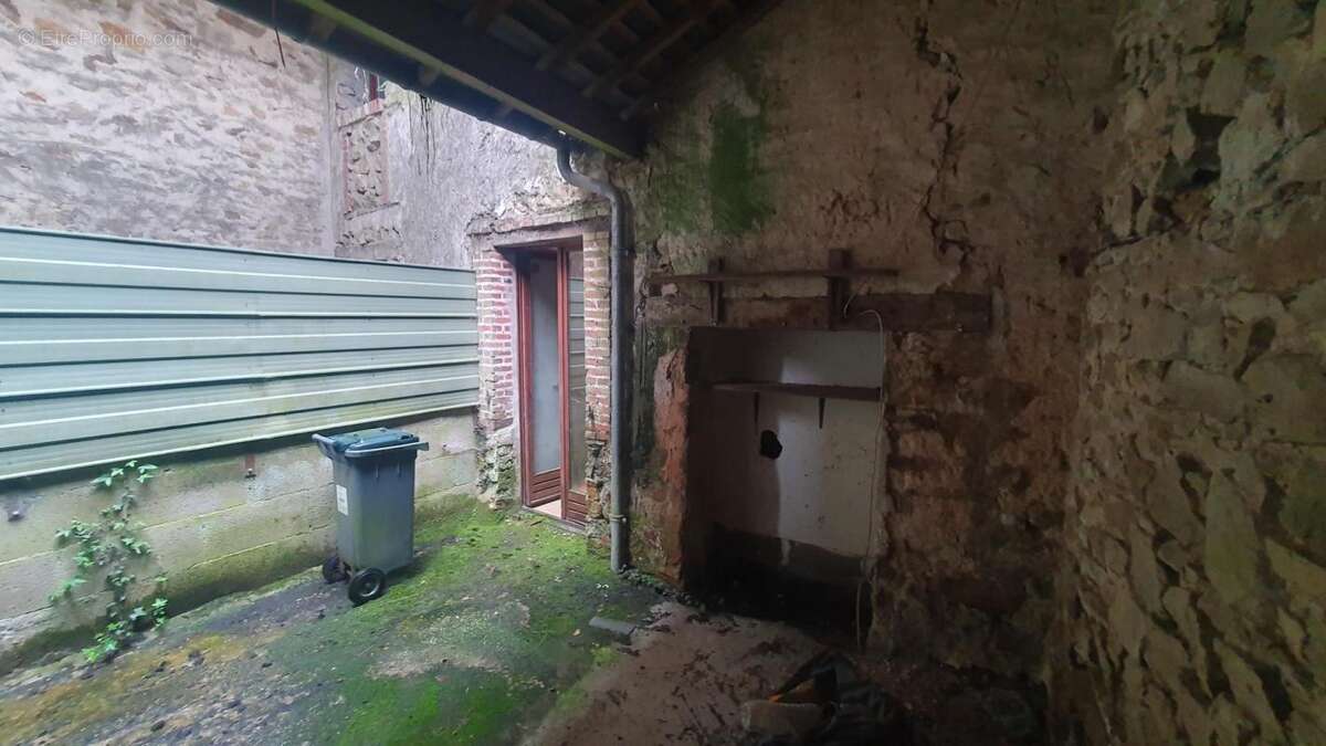 Maison à LA GRAVELLE