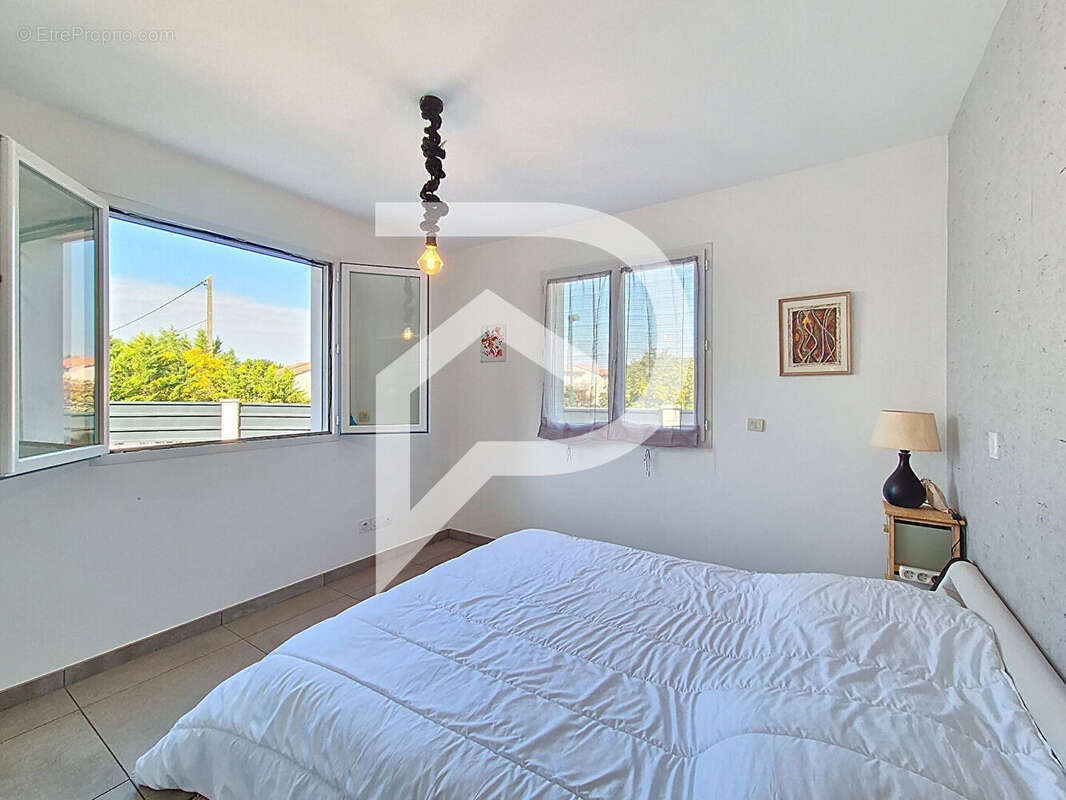 Maison à CHATEAUNEUF-DU-RHONE