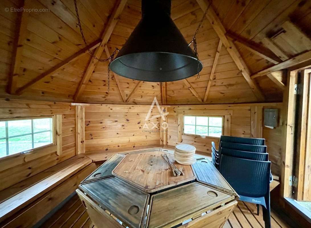 Maison à LE MELE-SUR-SARTHE