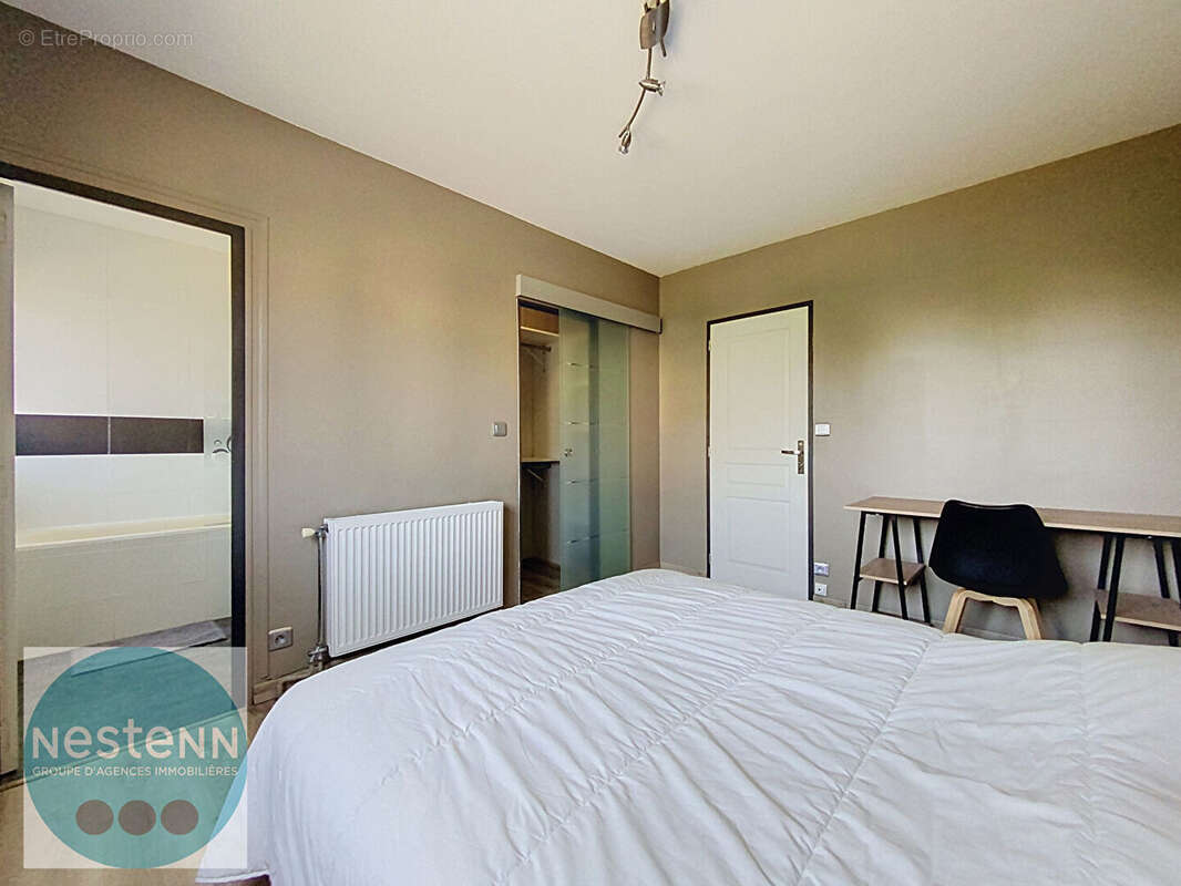 Appartement à SAINT-PRYVE-SAINT-MESMIN