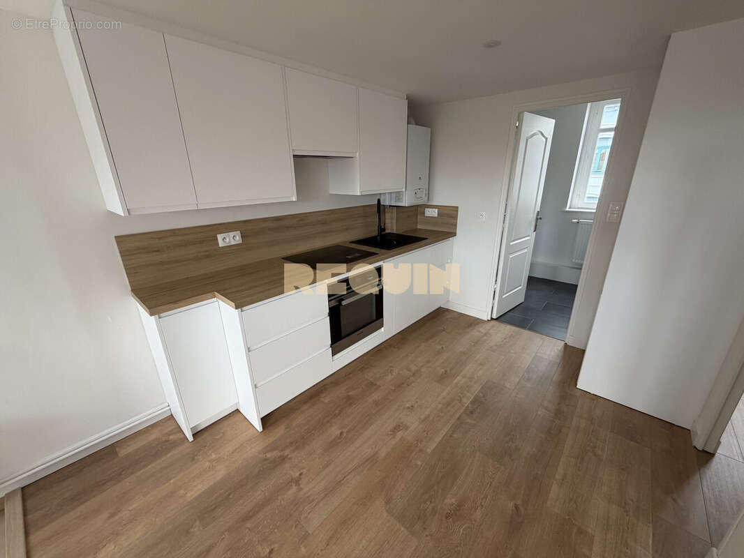 Appartement 40 m² à Lille  - photo 3