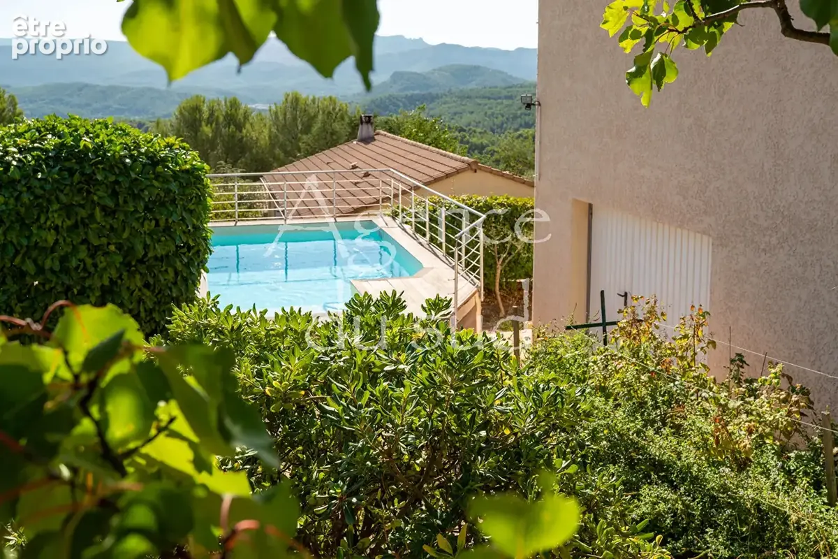 MAISON T5 avec piscine et Garage - photo 3