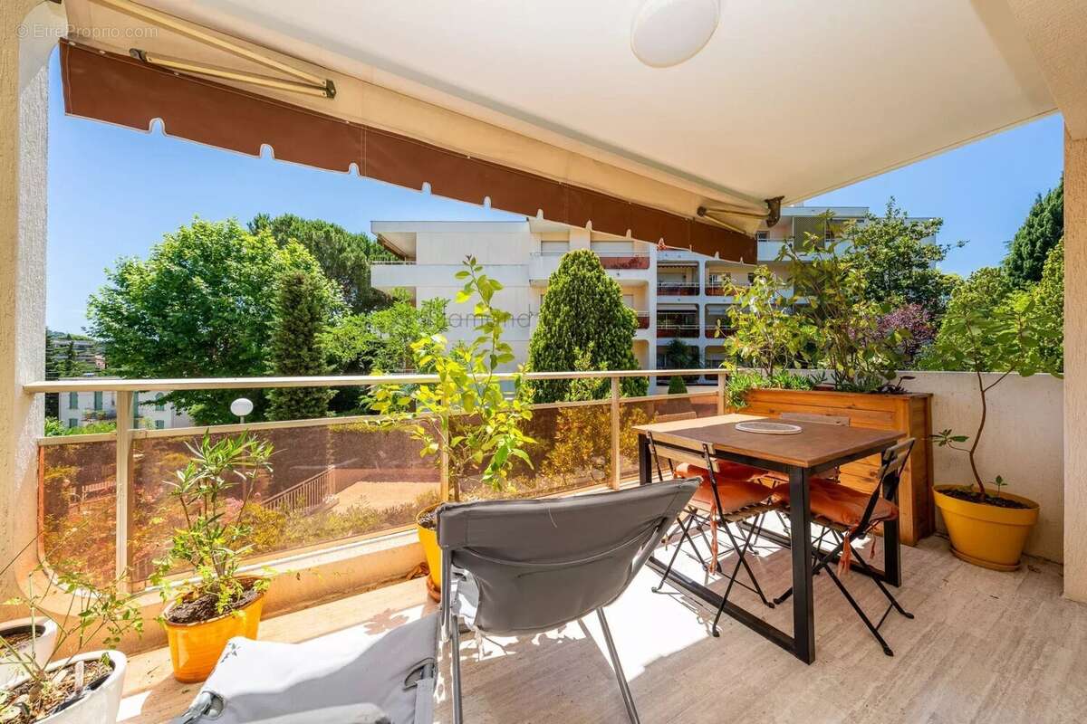 Appartement à CANNES