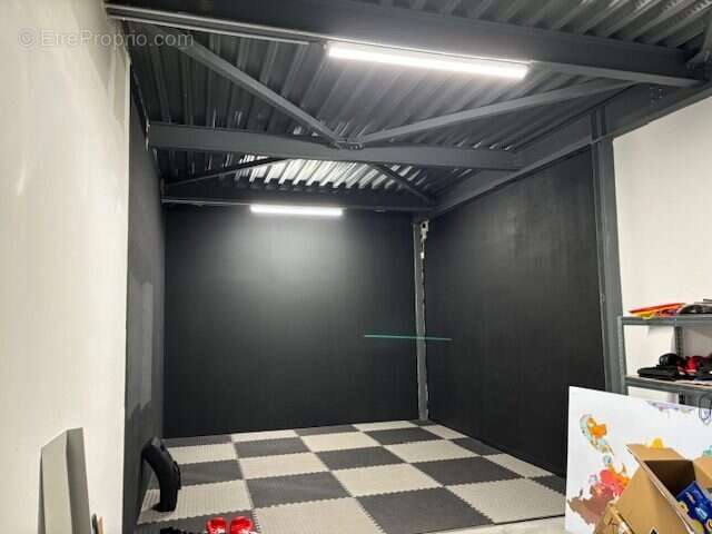 Commerce à BOURG-LES-VALENCE