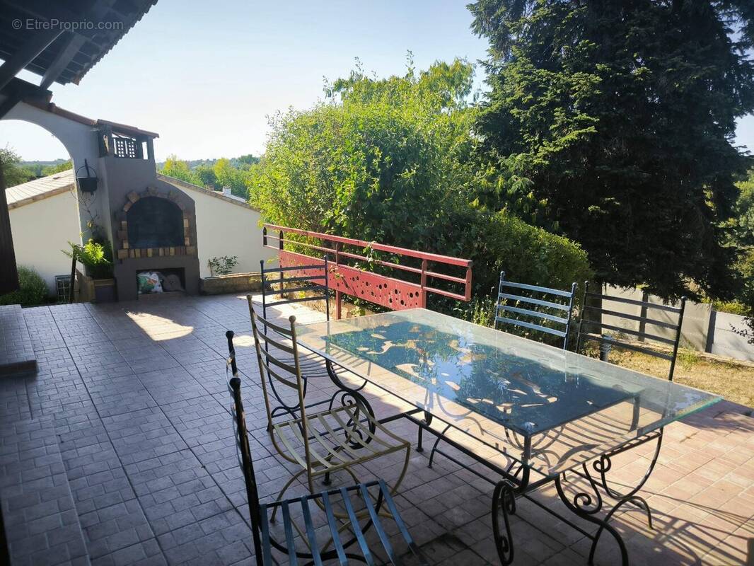 Maison à LA VARENNE