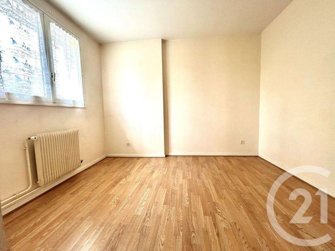 Appartement à PONTPOINT