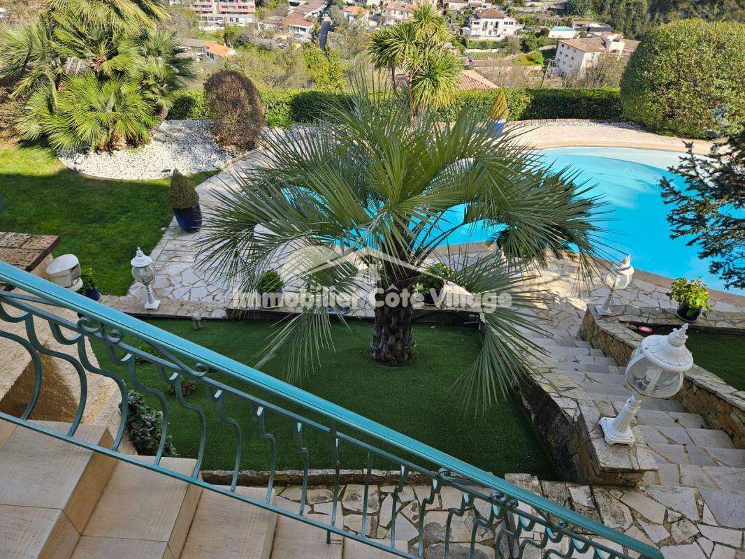 PERIPHERIE DE NICE Prestigieuse propriété,476m2 de surface - photo 29