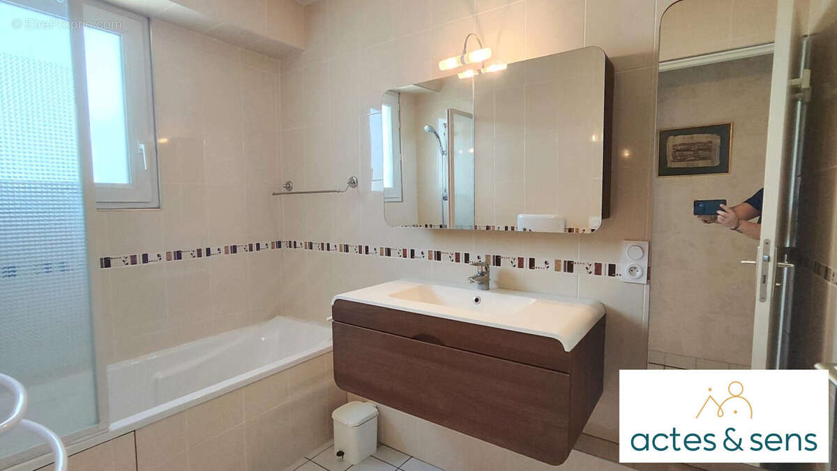 Appartement à AIX-LES-BAINS