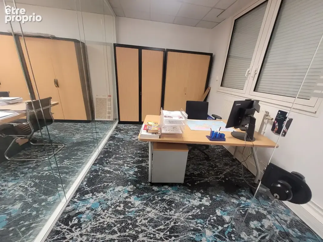 Commerce 194 m² à vendre à Le Bourget (93350) - photo 7