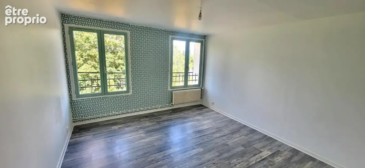 Elbeuf proche Seine : Appt 80 m² avec jardin 80 m², 2 CH et PK intérieurs ... Prix attractif ! - photo 3