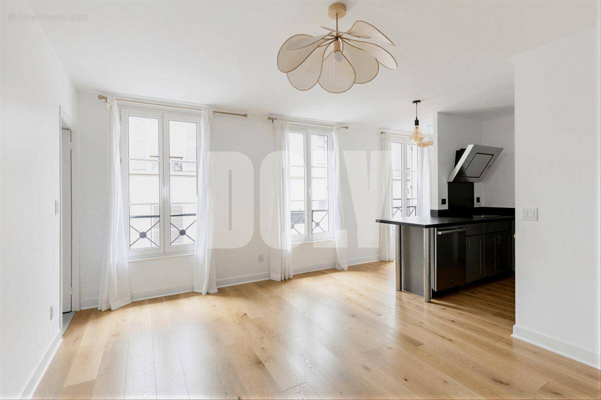 Appartement à PARIS-9E