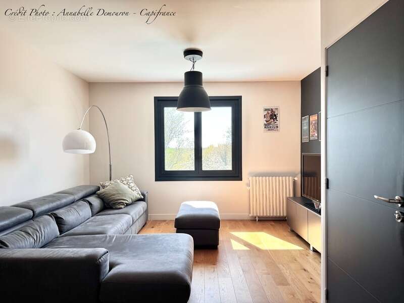 Maison à SAINT-BONNET-PRES-RIOM