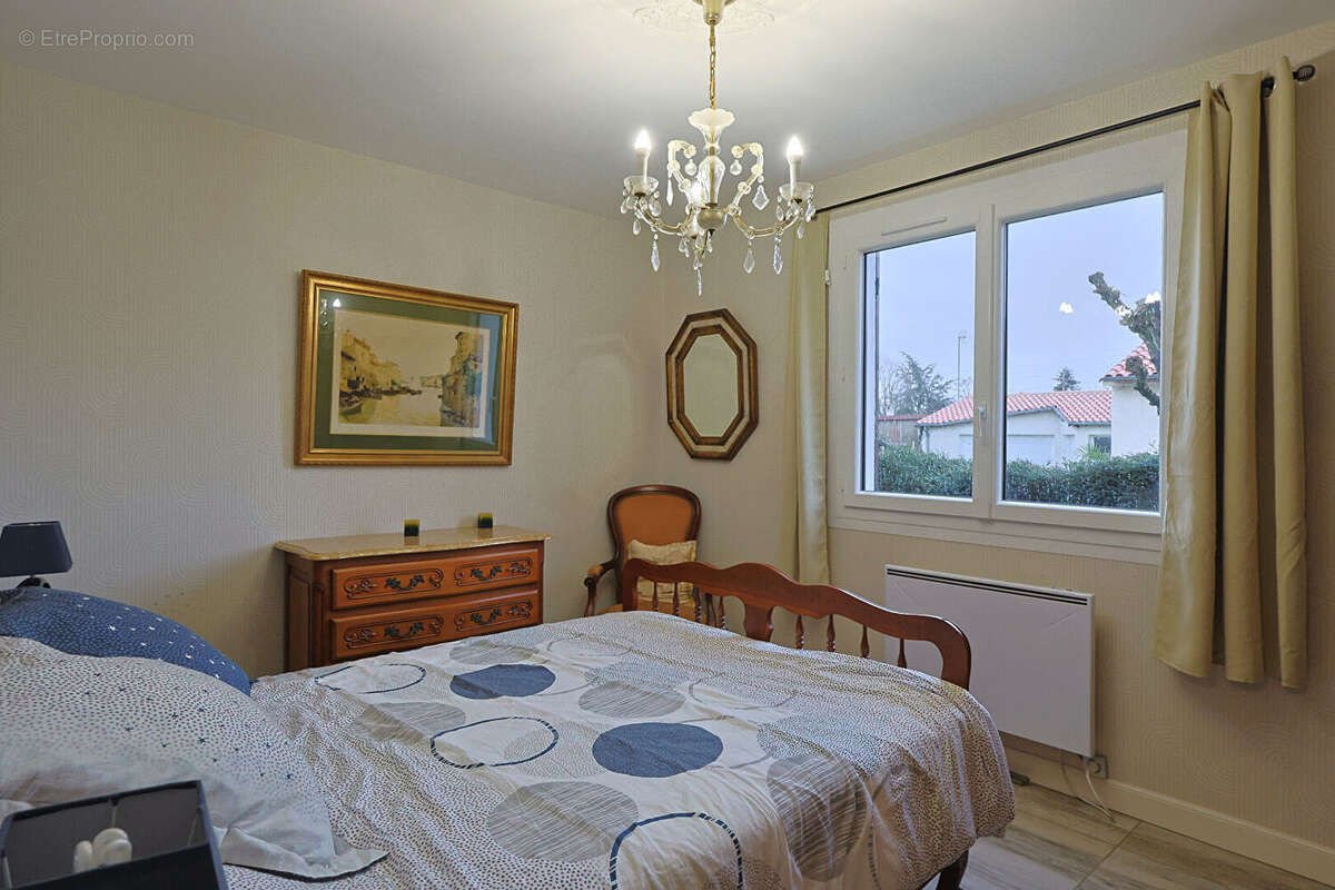 Maison à SAINT-GEORGES-DE-DIDONNE