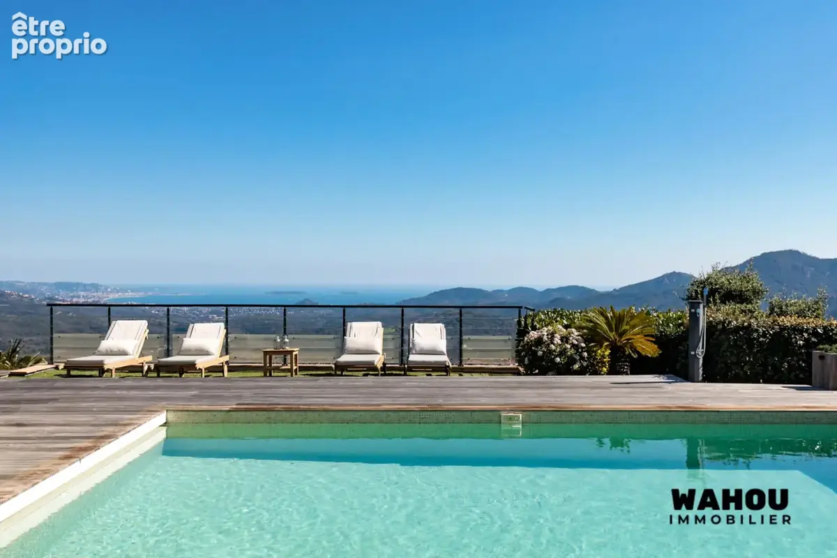 Villa d’architecte d’exception avec vue panoramique sur la baie de Cannes - photo 3