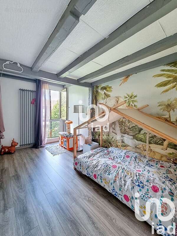 Photo 9 - Appartement à SAVIGNY-LE-TEMPLE