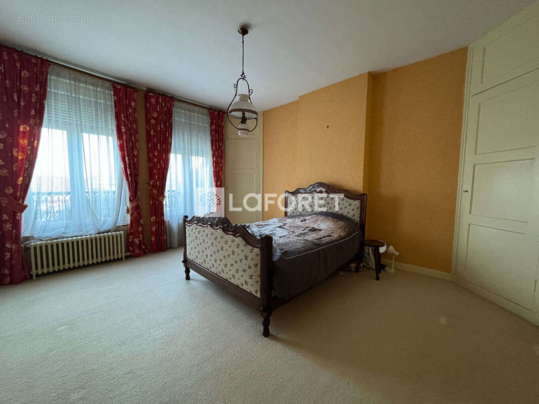 Maison 162m² - 4 chambres - jardin - photo 7