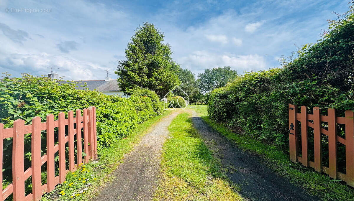 Maison à SAINT-MOLF