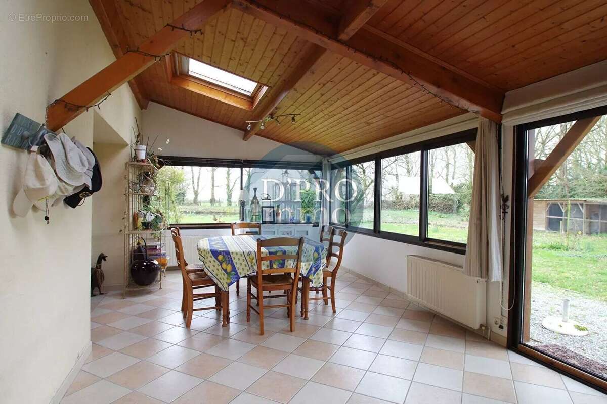 Maison à MONTBERT