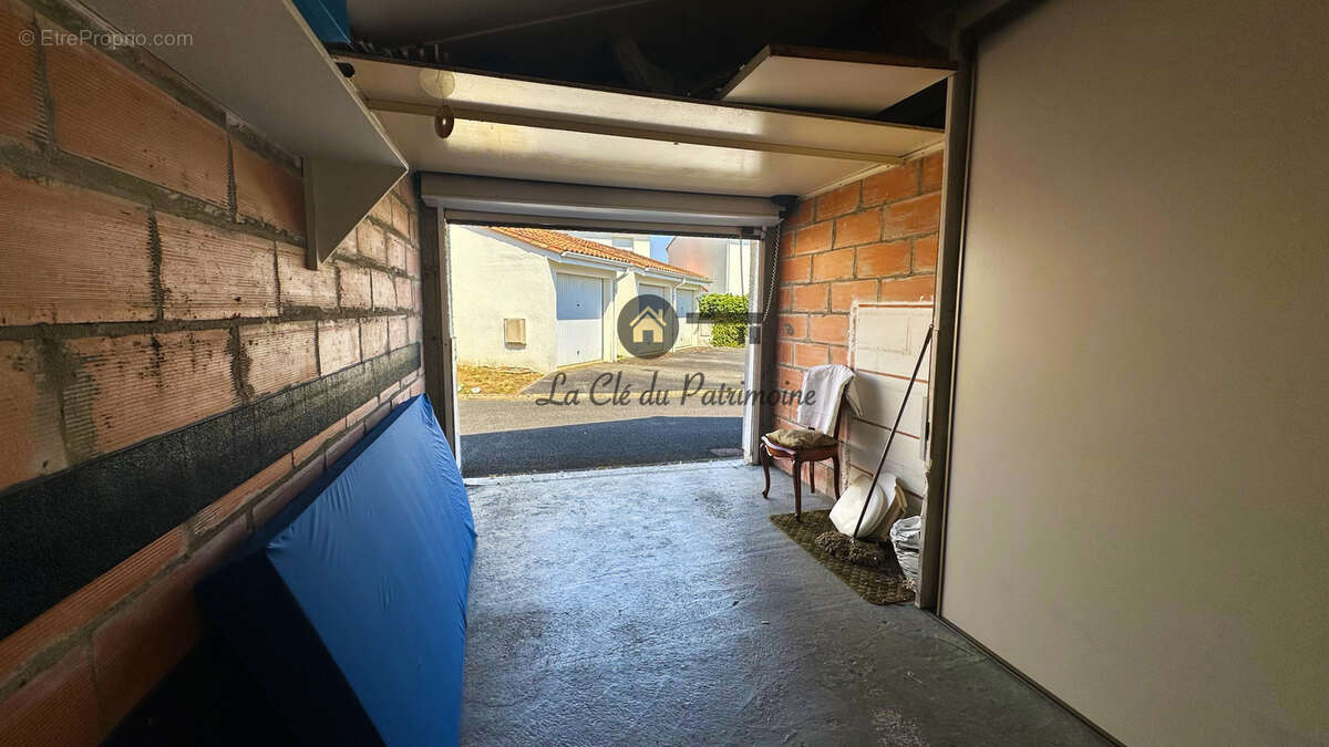 Bordeaux cauderan - une maison qui n'attend que vous 2 chambres - jardin-garage - photo 21