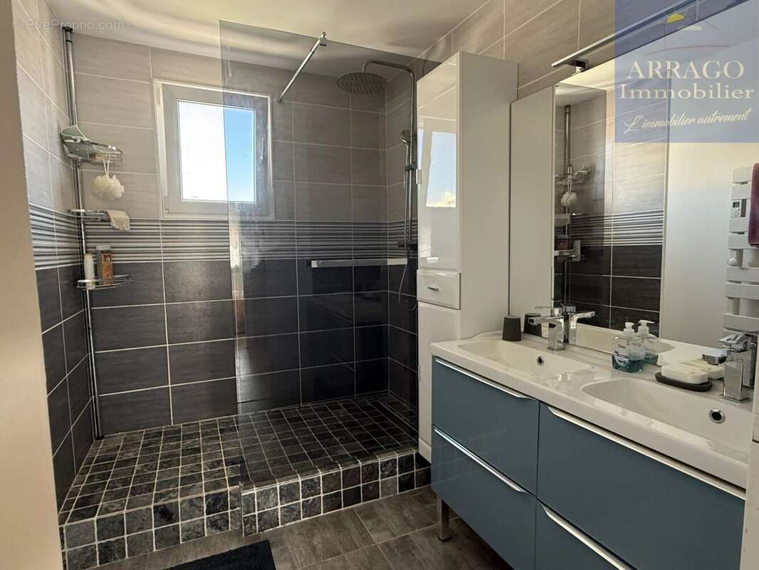 Maison à VALRAS-PLAGE