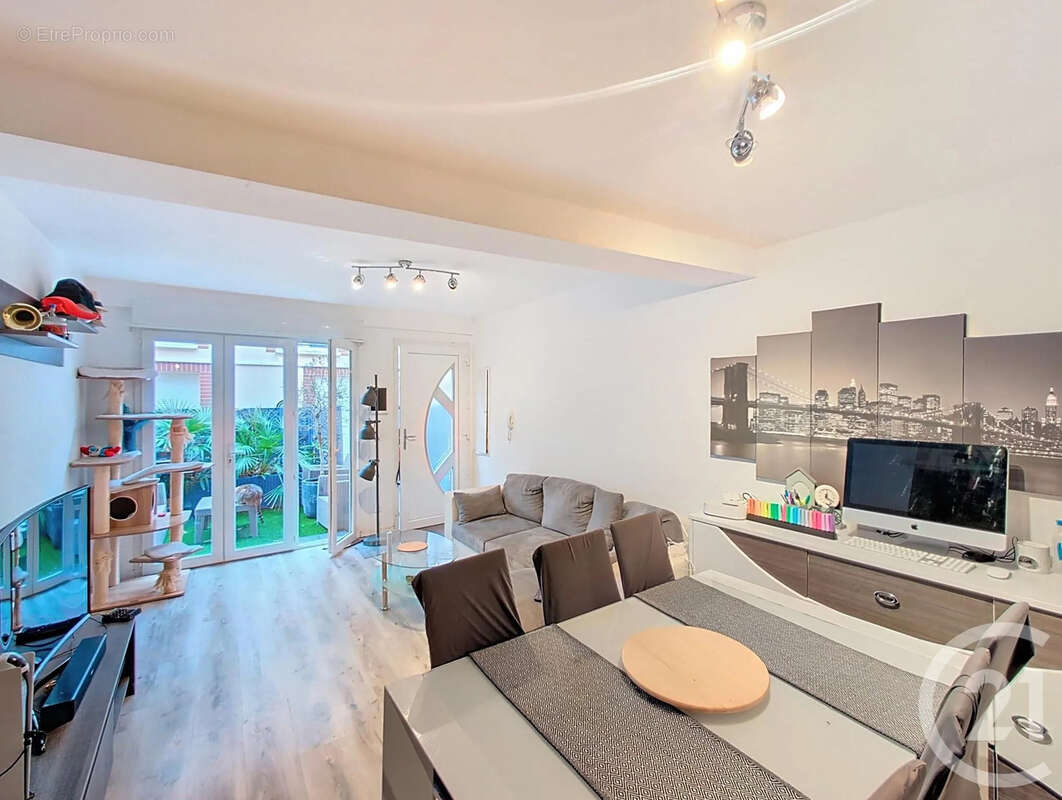 Appartement à MELUN