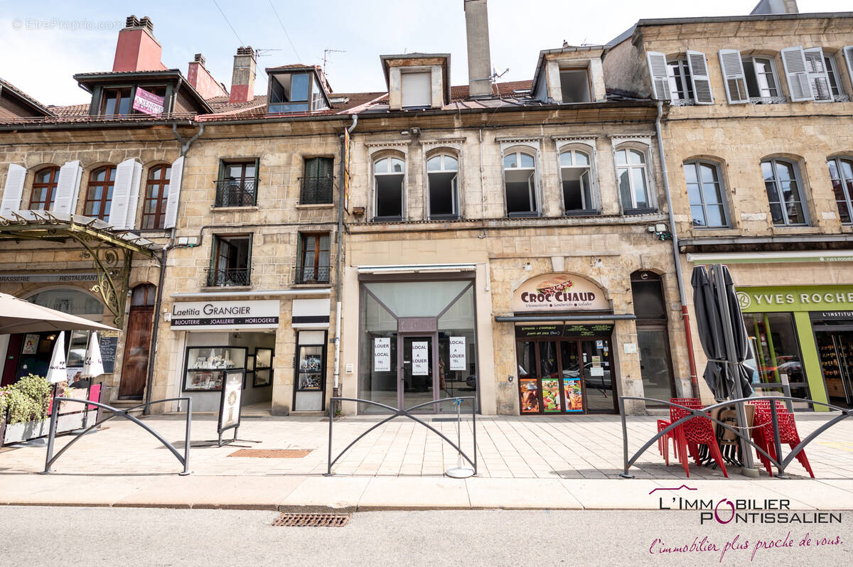 Commerce à PONTARLIER
