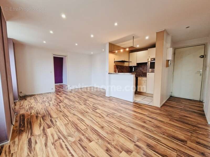 Appartement à MORSANG-SUR-ORGE