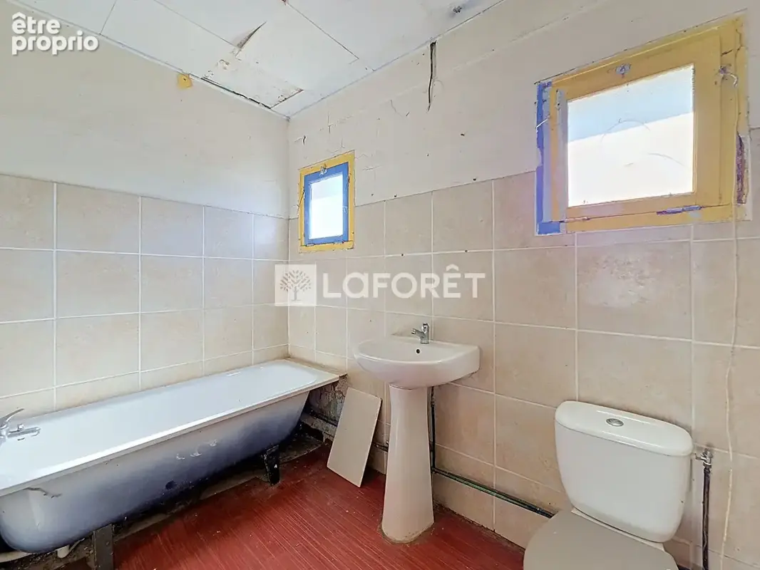 Maison de ville à rénover Orthez 4 pièce(s) 65m² - photo 9