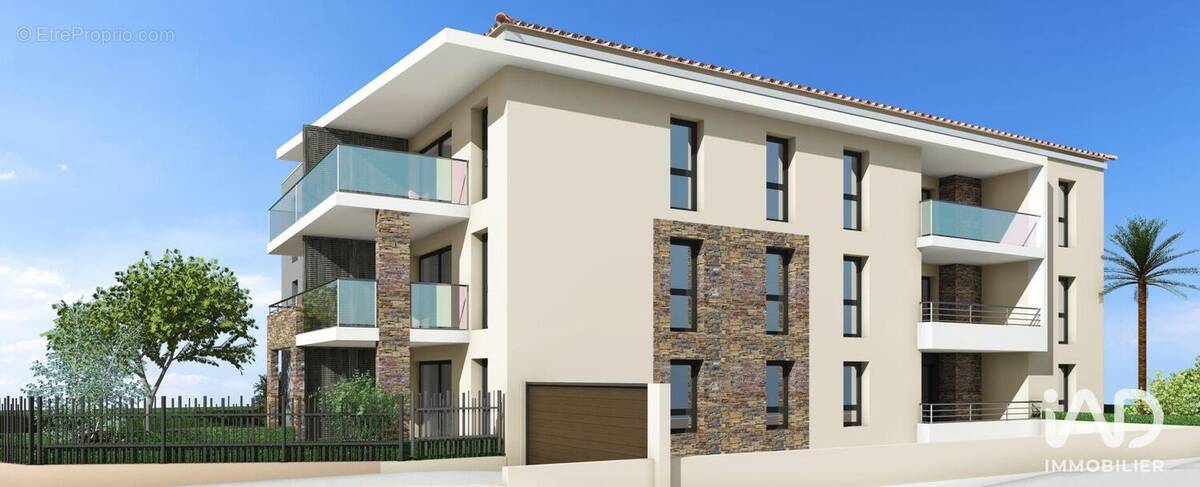 Photo 1 - Appartement à FREJUS