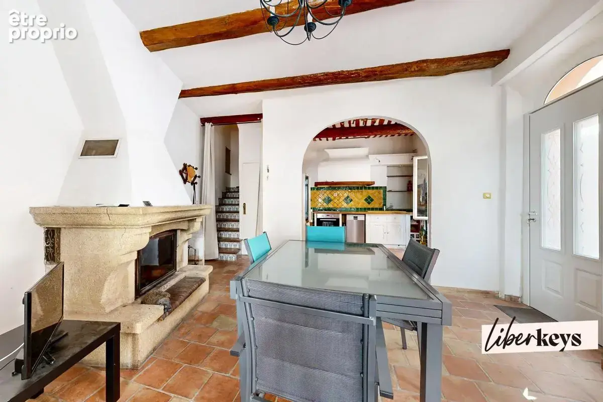 Maison 5 pièces 98m² au coeur du village - photo 4