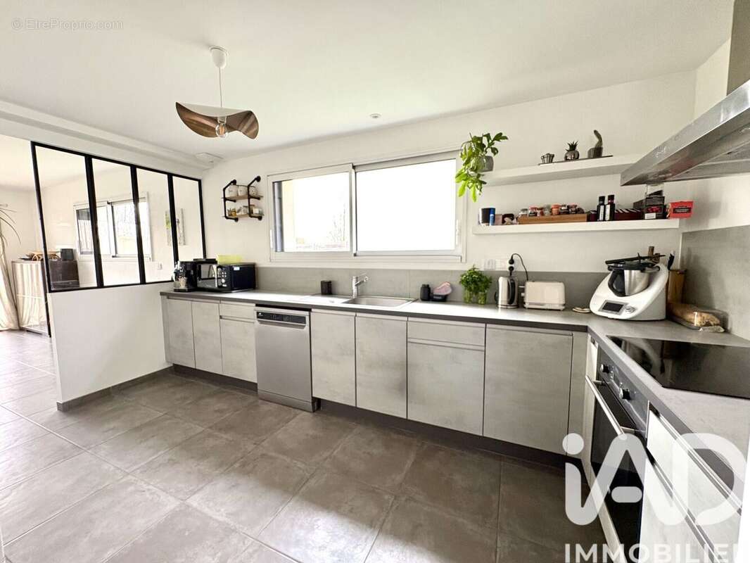 Photo 5 - Maison à CHEVAIGNE