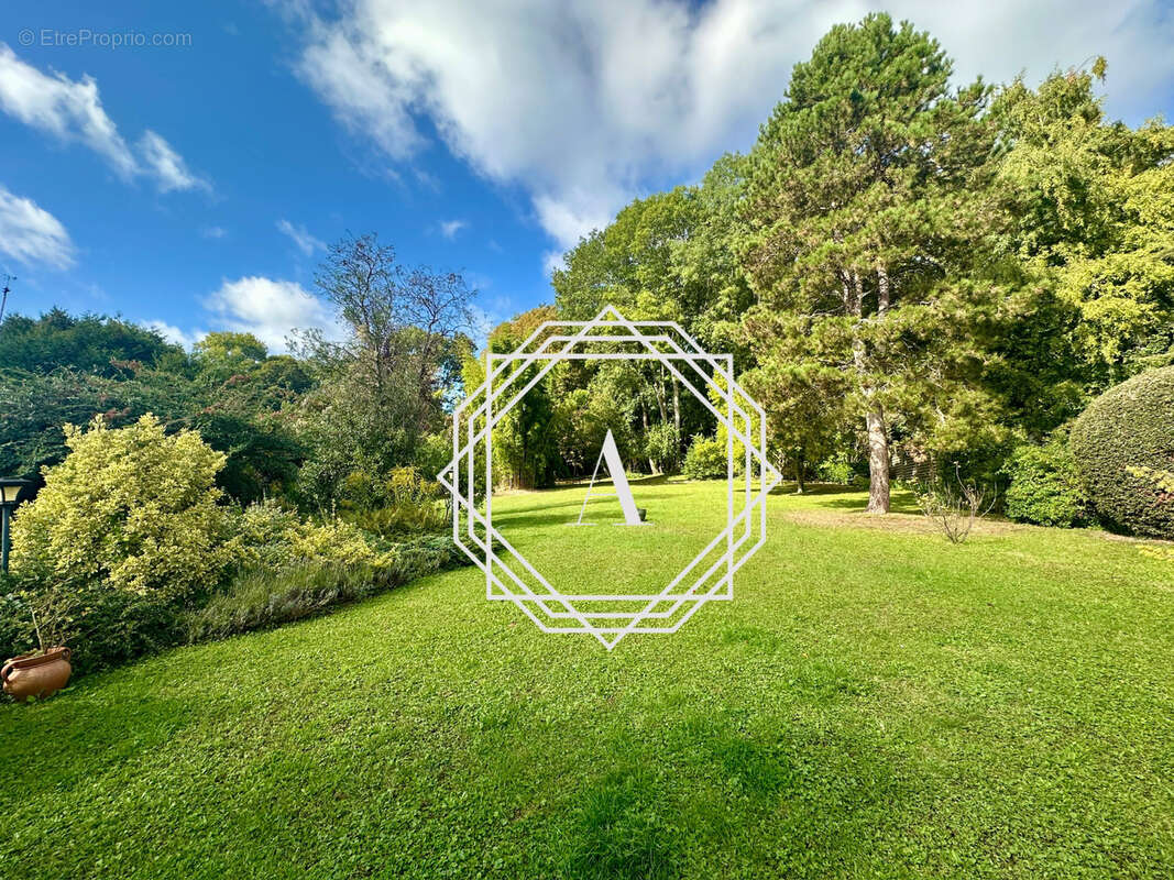 Maison à L&#039;ISLE-ADAM