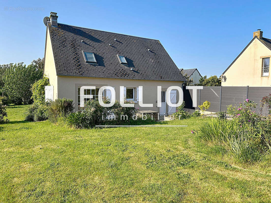 Maison à DRAGEY-RONTHON