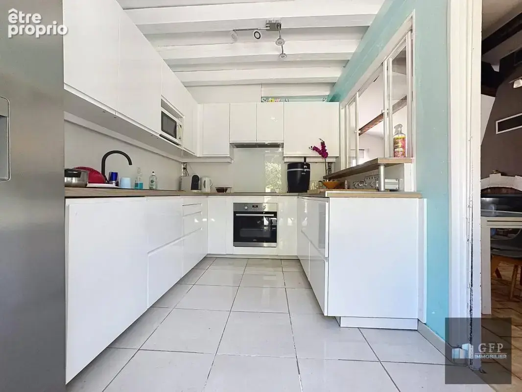 Villa à vendre avec piscine à Bormes-les-Mimosas – Maison 3 chambres avec studio indépendant sur terrain de 1 185 m² - photo 12