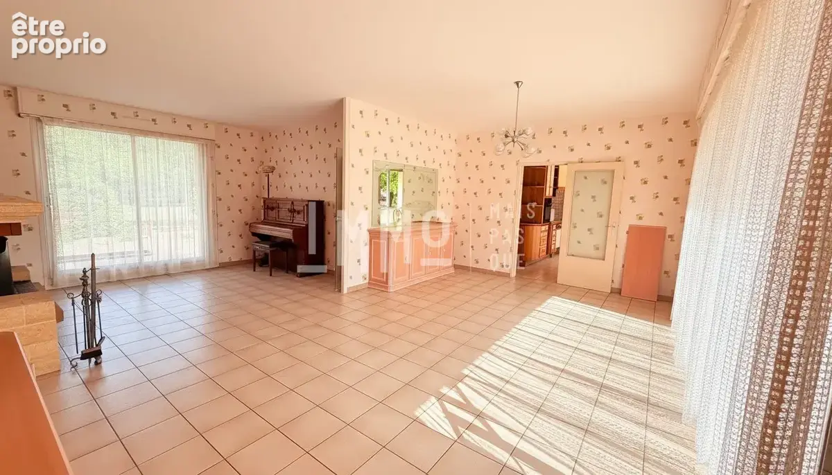 Maison 110 m² à Besse-Sur-Braye  - photo 6
